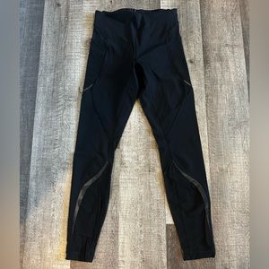 Lululemon black leggings with reflectives